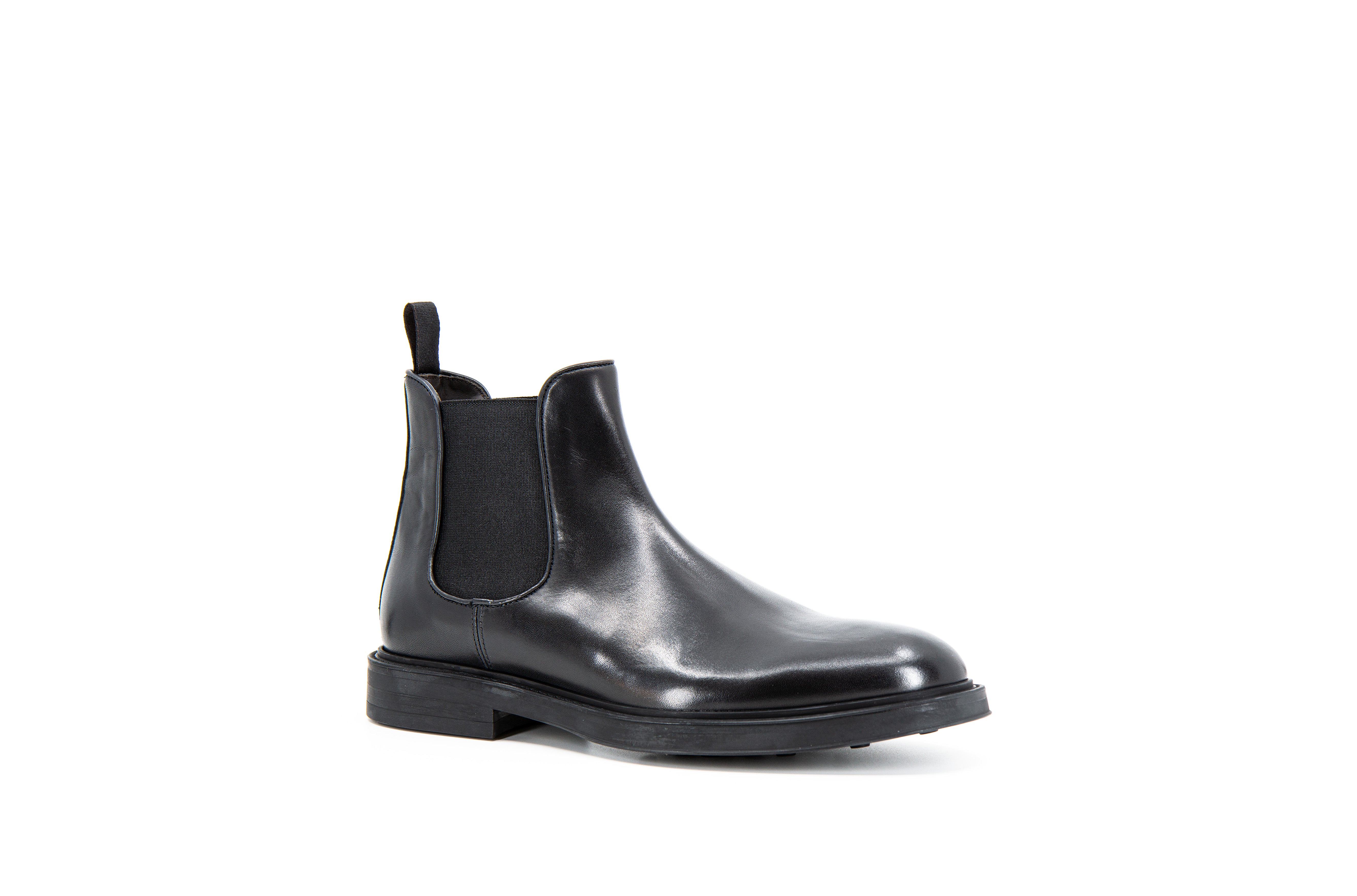 Link Chelsea Black Calf Leather Boots