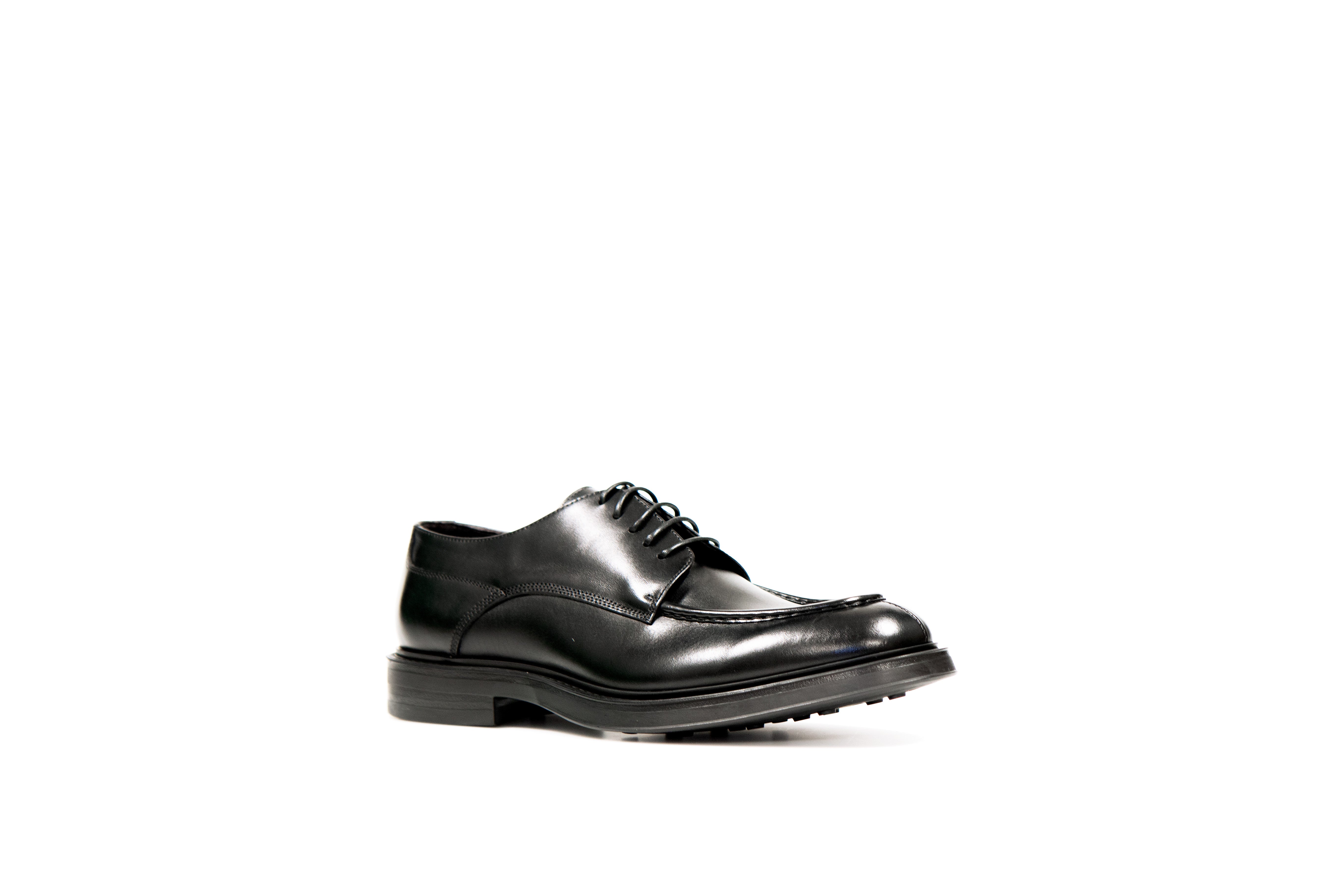 Link Black Moe Toe Calf Leather Shoes